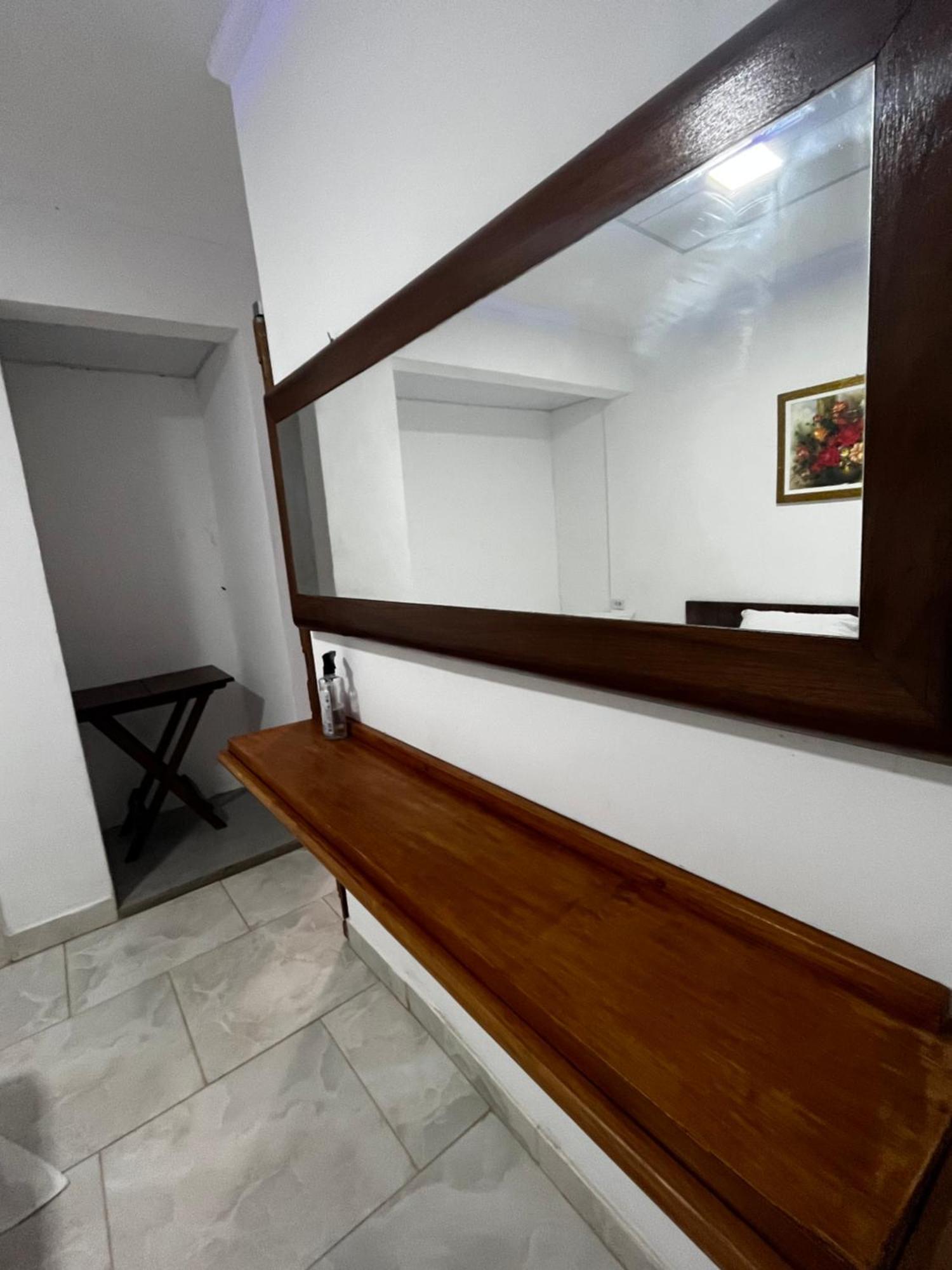 Pousada E Restaurante Ilha Bonita Hotel Гуаружа Екстериор снимка